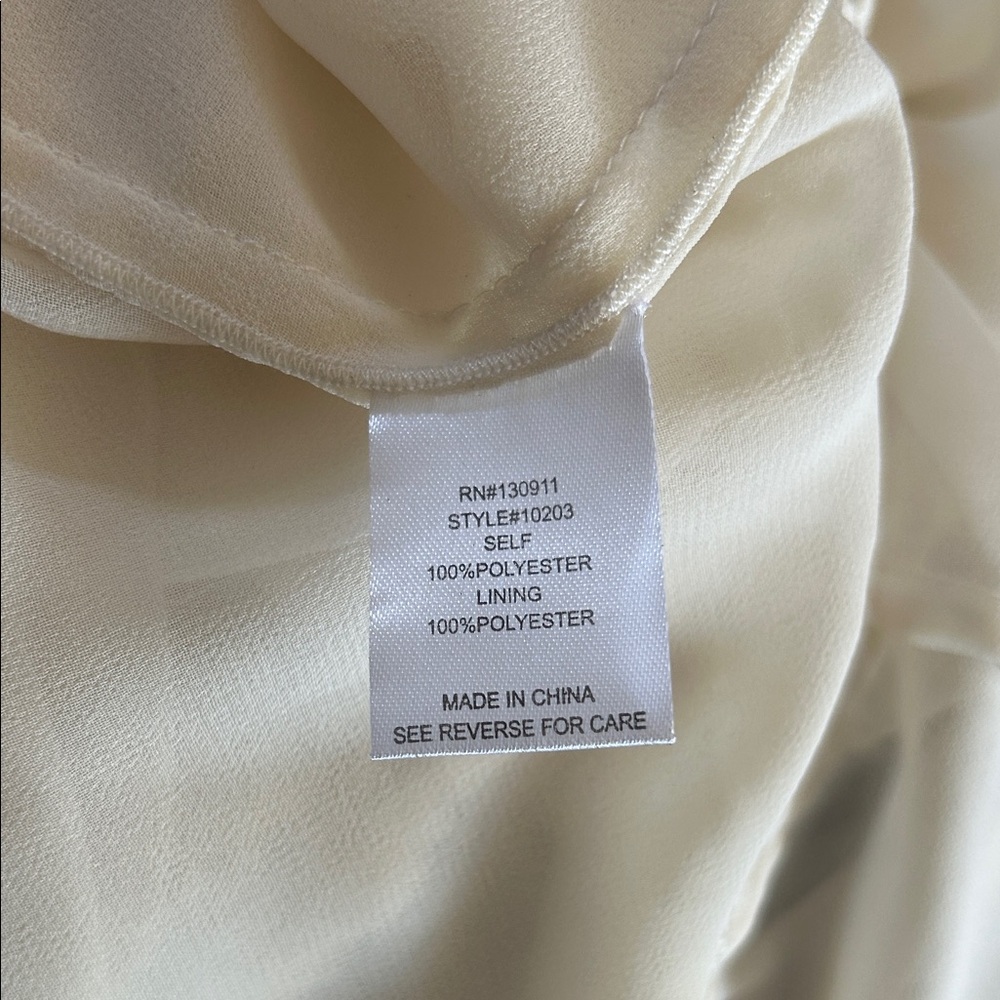 Sheer Embroidered V-Neck Tie-Waist Top - Ivory - Picture 9 of 10